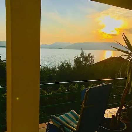 Stella Sea View 公寓 *