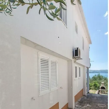 Stella Sea View Apartment