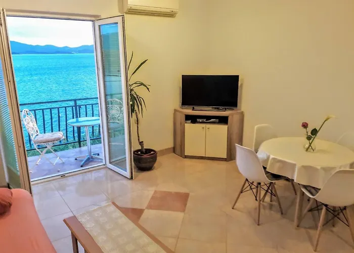 Stella Sea View Apartment Klek