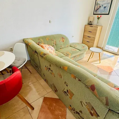 Διαμέρισμα Stella Sea View *